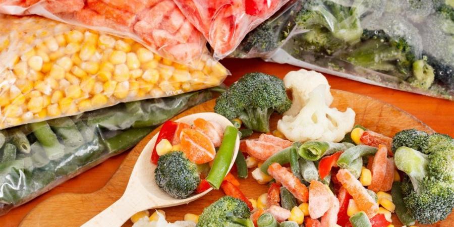 أفضل 10 خضروات مجمدة صحية يجب أن تحتفظ بها في ثلاجتك