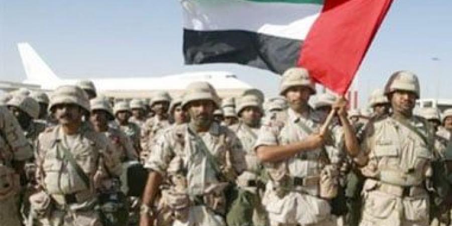الإمارات تكشف تفاصيل التعامل مع 15 صاروخًا و4 طائرات مسيرة قادمة من إيران