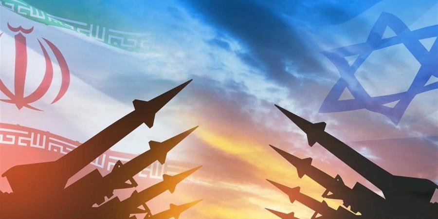 الغرور السياسي وسوء التقدير وراء فشل الولايات المتحدة وإيران في إنهاء الحرب