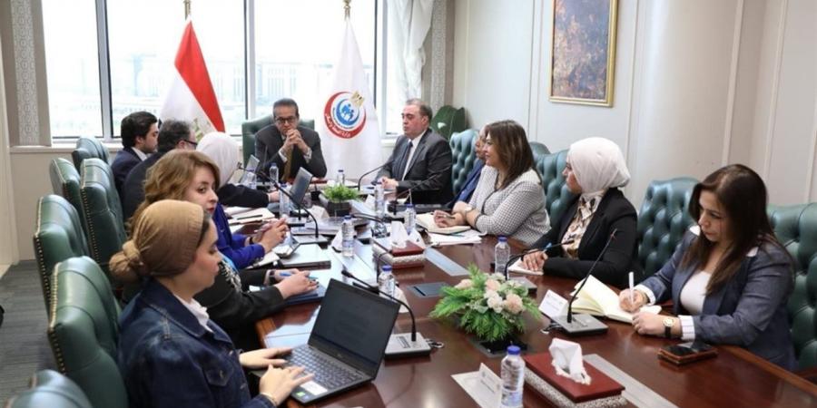 وزير الصحة يبحث مع جامعة "جلوبال تك" الإسبانية التعاون في التدريب والتعليم الطبي المستمر