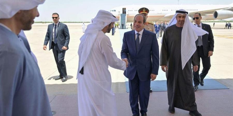 كاتب: زيارات الرئيس السيسي المتعددة لدول الخليج تعكس حجم التنسيق والتفاهم المشترك