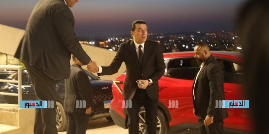 مصطفى كامل ينعى هاني شاكر بكلمات مؤثرة: "فقدنا قيمة فنية وإنسانية لا تعوض" (فيديو)