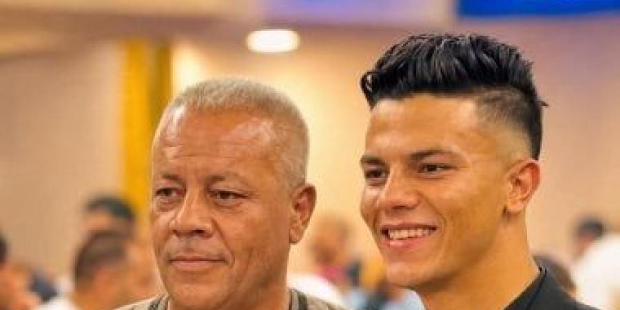 الاتحاد الجزائري يقدم واجب العزاء للزمالك في وفاة والد محمد شحاتة