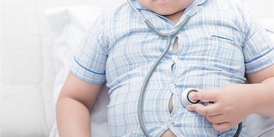 السمنة المفرطة.. بداية الطريق للأمراض المزمنة