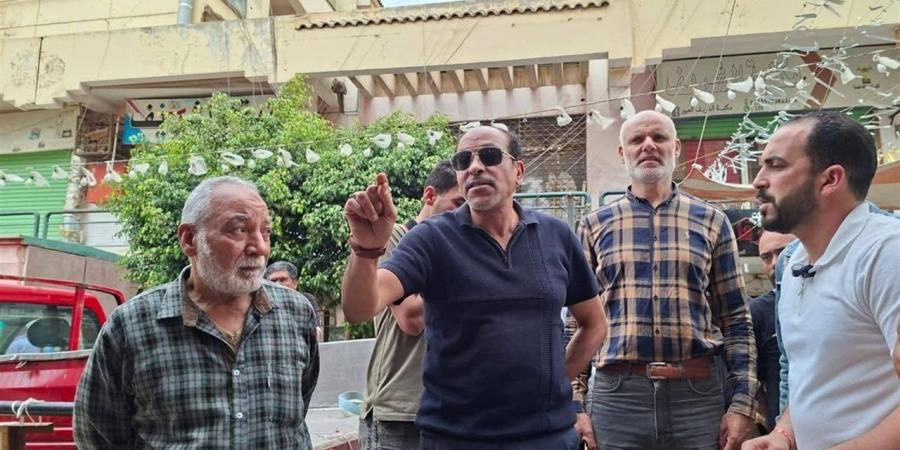 وكيل تموين القليوبية يقود جولة مفاجئة بمدينة العبور لمتابعة الأسواق وضبط الأسعار