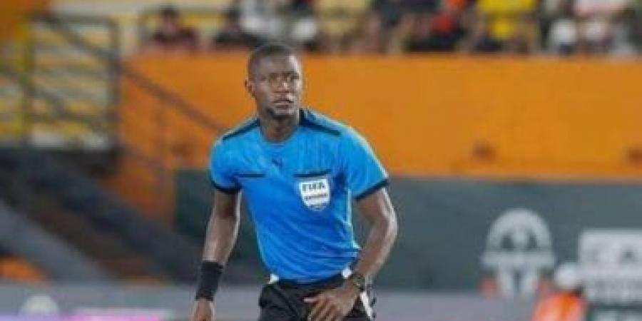 طاقم حكام مباراة الزمالك واتحاد العاصمة فى نهائى الكونفدرالية يصل الأربعاء