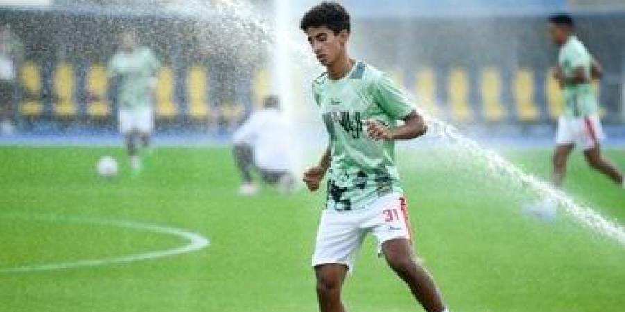 معتمد جمال يحسم الجبهة اليسرى للزمالك أمام اتحاد العاصمة.. ورفض مغامرة إيشو