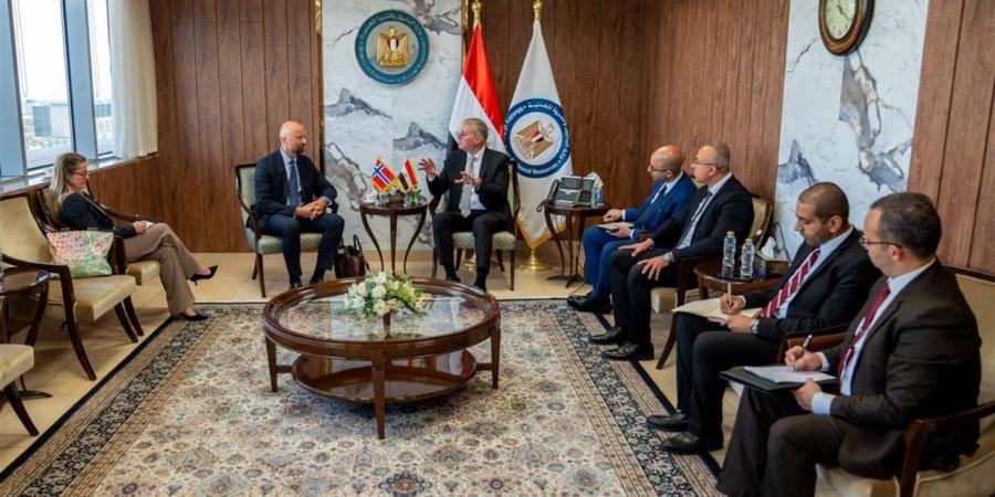 مصر والنرويج تبحثان شراكة جديدة في الغاز والتحول الأخضر وخفض الانبعاثات