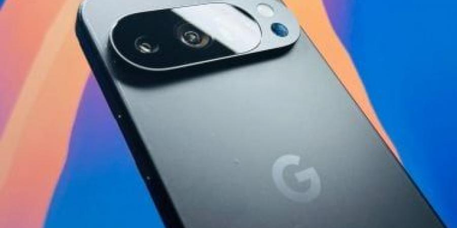 تسريبات: هواتف Google Pixel 11 قد تصل دون ميزة متطورة لفتح القفل بالوجه