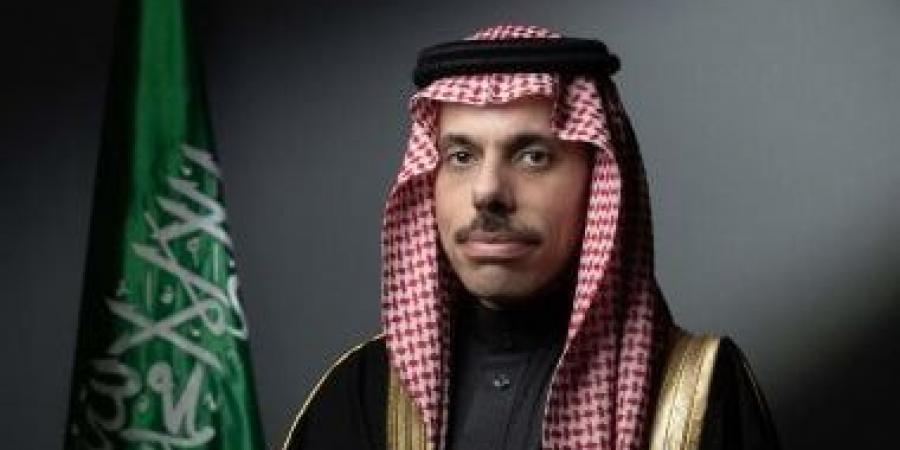 السعودية وبريطانيا تؤكدان أهمية ضمان حرية الملاحة في مضيق هرمز