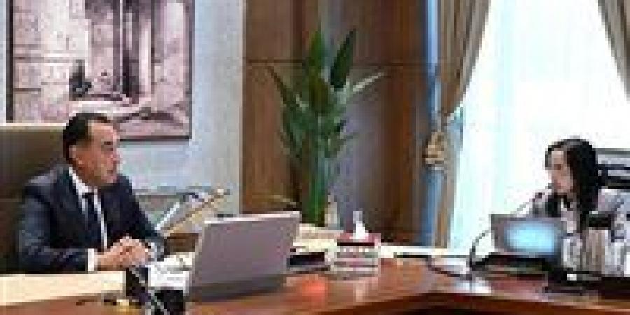 رئيس الوزراء يتابع الموقف التنفيذي للمشروعات التنموية والخدمية بمحافظة البحيرة