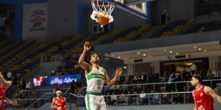 الاتحاد يهزم الأهلي ويقلص الفارق فى سلسلة النهائى بدوري كرة السلة