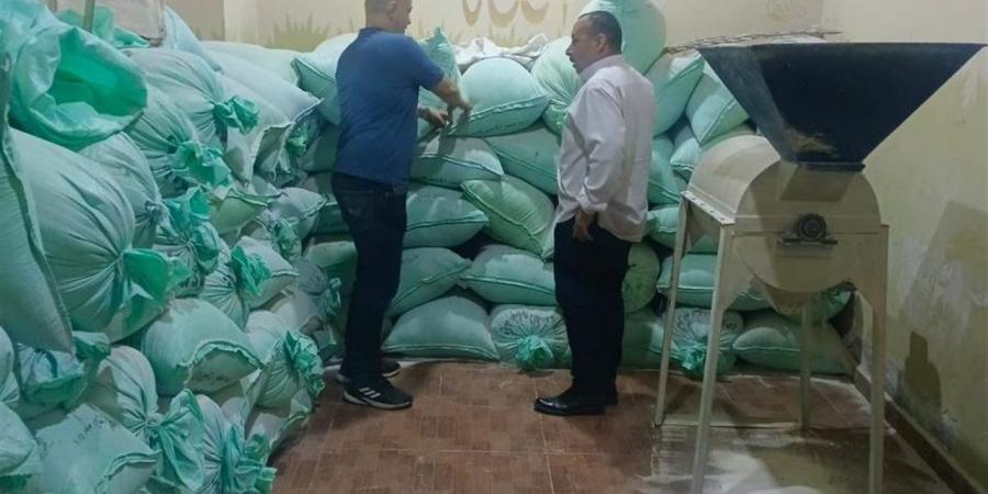 ضبط دقيق مدعم وأعلاف منتهية وأسمدة مجهولة المصدر في حملات تموينية بالأقصر