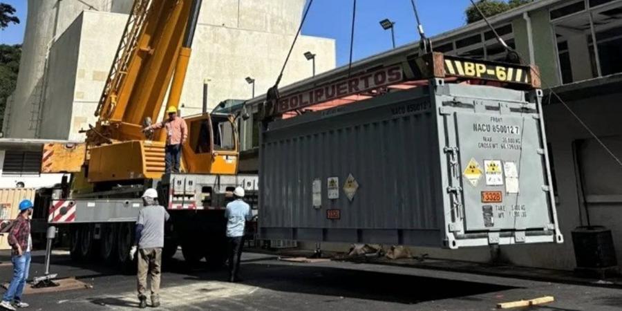 عاجل.. أمريكا تعلن اكتمال عملية نقل اليورانيوم عالي التخصيب من فنزويلا
