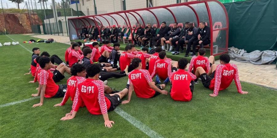 يلا شوت بث مباشر الآن لمباراة مصر وتونس في بطولة أفريقيا للناشئين