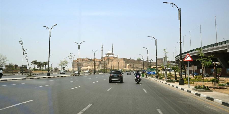 محافظ القاهرة يكشف تفاصيل تحويل ميدان السيدة عائشة إلى متحف مفتوح