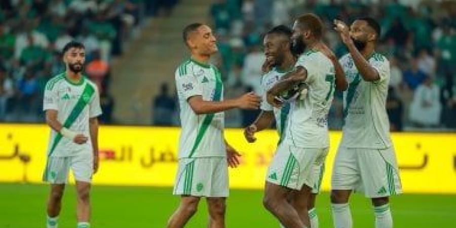 الأهلى يستهدف تأمين المربع الذهبى أمام الخلود بالدوري السعودي
