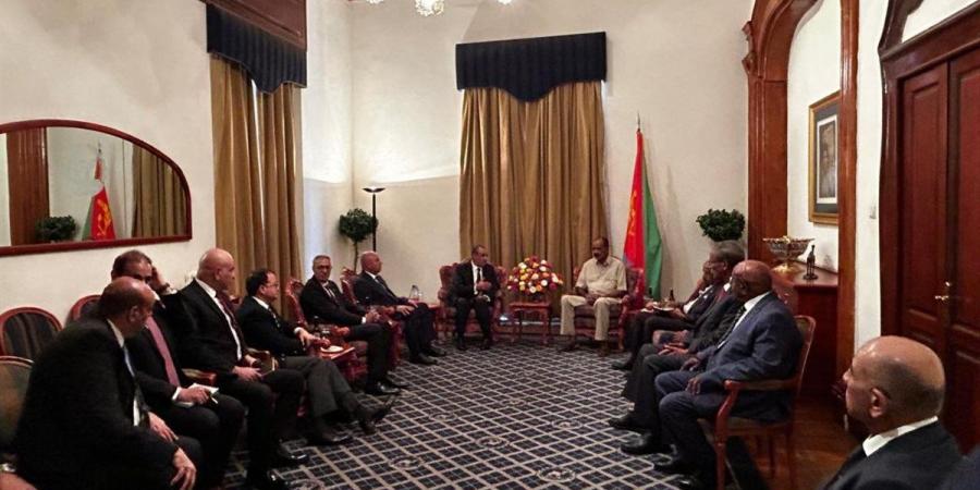 بتوجيهات رئاسية.. وزيرا الخارجية والنقل يلتقيان الرئيس الإريتري لدعم الأمن في القرن الإفريقي والبحر الأحمر