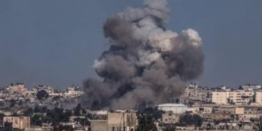 جيش الاحتلال يعلن استهداف بهاء بارود القيادى بحركة حماس فى غارة على غزة