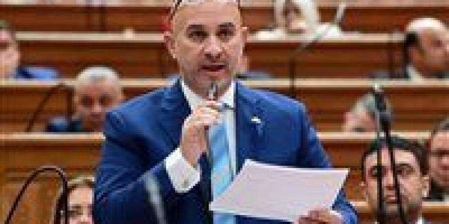 رئيس برلمانية الشعب الجمهوري: قانون الأمن والأمان البيولوجي يمس الأمن القومي.. ووضع ضوابط صارمة ضرورة لحماية الدولة