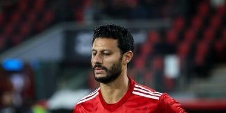 لسه الأمانى ممكنة.. تفاصيل جلسة الشناوى وتريزيجيه مع نجوم الأهلى لحسم الدوري