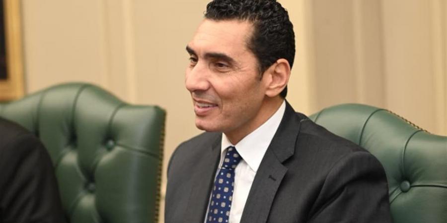 "أنا مكانهم".. جوهر نبيل يدافع عن عدم حضور وزراء بالحكومة اجتماع لجنة الشباب والرياضة بالبرلمان