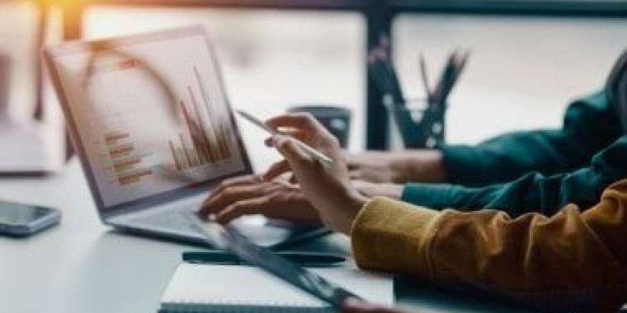 أرشيف ArXiv يحظر الكتاب لمدة عام إذا اعتمدوا كليًا على الذكاء الاصطناعي