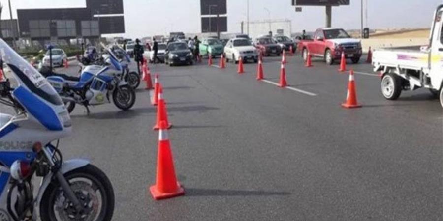 انتشار مروري مكثف بالقاهرة والجيزة.. وحملات لضبط المخالفين
