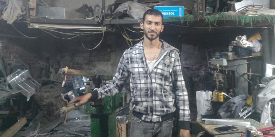 في ليلة العيد.. الحرفيون يسبقون الوقت لتجهيز الشوايات (فيديو)