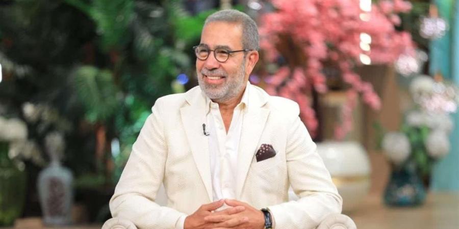 مدحت العدل يناشد أحمد عز والسقا: أنتم فين من دعم الزمالك؟