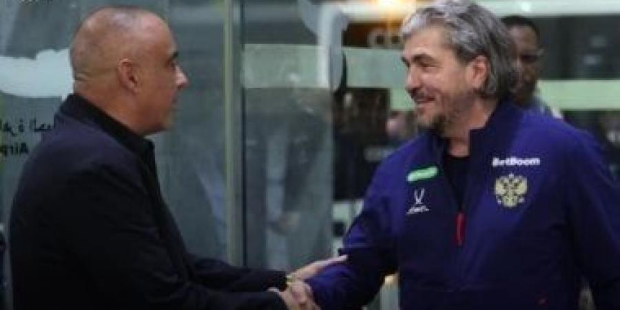محمد يحيي لطفي رئيس المتحدة للرياضة في استقبال منتخب روسيا استعدادا لمواجهة مصر وديا