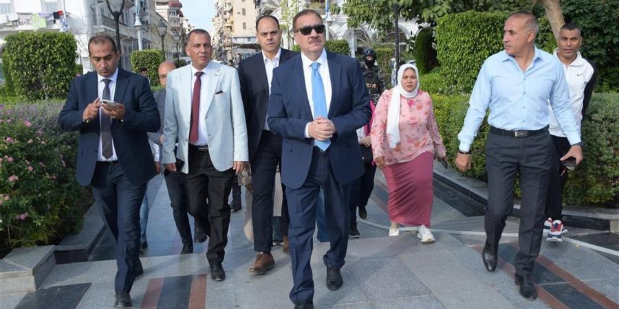 محافظ بورسعيد يتفقد حديقة فريال صباح أول أيام عيد الأضحى
