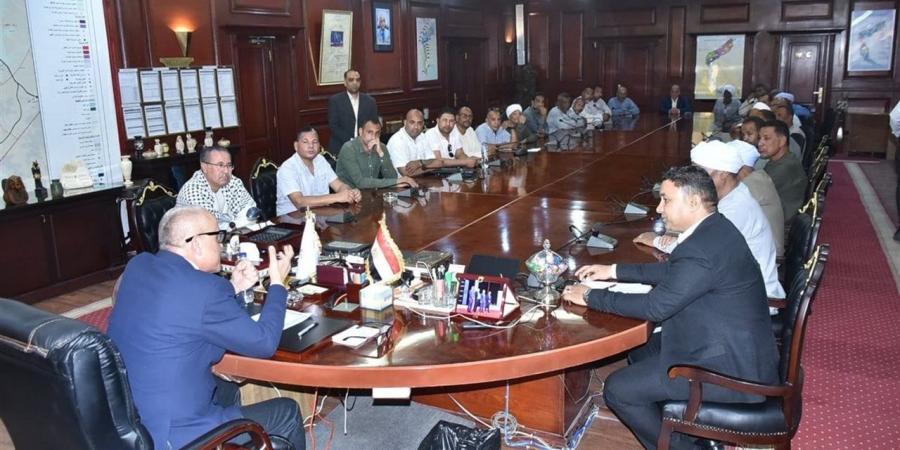 وكيل صحة الأقصر يتفقد مستشفى الحميات ويتابع خطة التأمين الطبي خلال عيد الأضحى المبارك