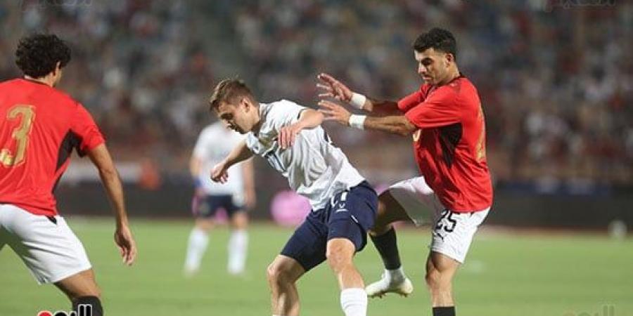 استمرار التعادل السلبى بين مصر وروسيا بعد مرور 30 دقيقة
