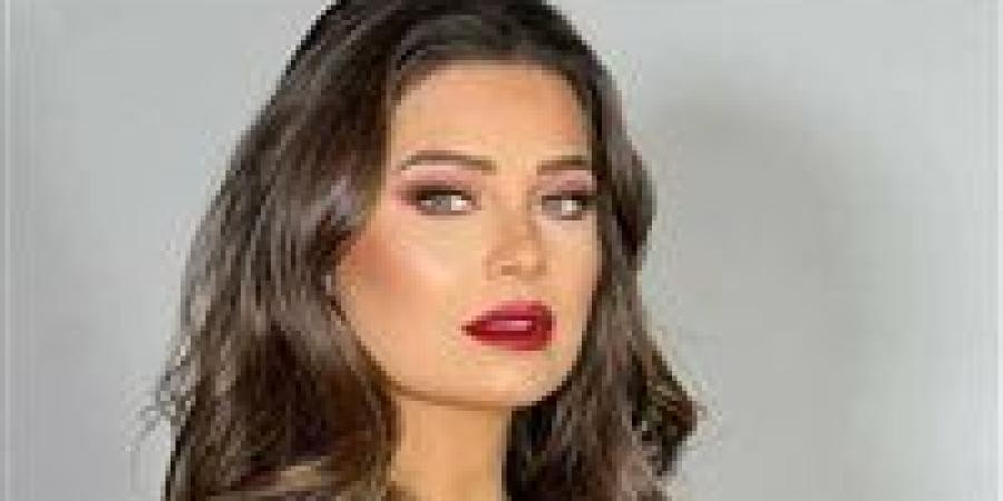 يسرا اللوزي تكشف أسرار بيتها: تشرب "الملوخية البايتة" في مج ​
