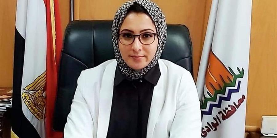 محافظ الوادي الجديد تهنئ إذاعة الوادي الجديد بعيدها السادس والثلاثين