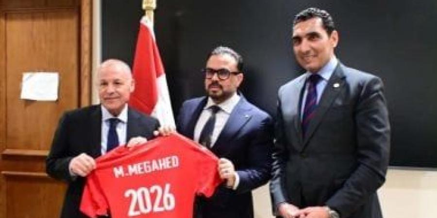 رئيس الشباب والرياضة بالنواب: تنسيق كامل مع وزارة الرياضة واتحاد الكرة لمساندة المنتخب