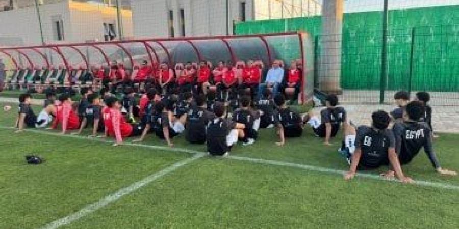 وليد درويش للاعبي منتخب الناشئين: فخور بكم.. وننتظر الميدالية البرونزية