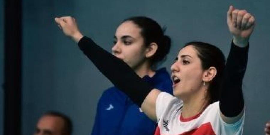 غموض مصير تجديد تعاقد أيسل نديم لـ طائرة الزمالك.. وحسم الراحلات