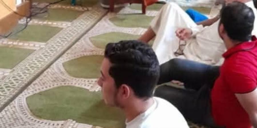 مدير أوقاف المنيا يؤدي المجلس العلمي في مسجد الفتح الإسلامي