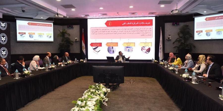 محمد عوض: تطوير منظومة تلقي شكاوى المستثمرين لتعزيز سرعة الاستجابة
