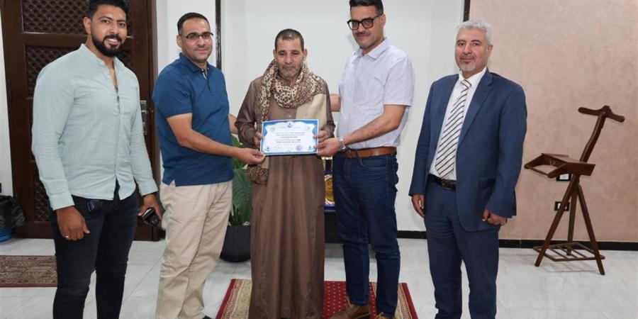 رئيس مياه القليوبية يكرم العاملين المحالين للمعاش تقديرا لعطائهم
