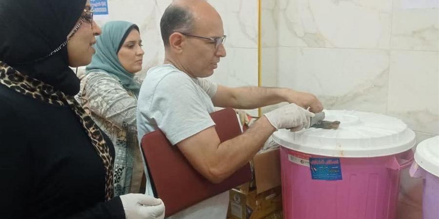 حملات تموينية مكثفة بالسويس تضبط 120 كيلو رنجة فاسدة