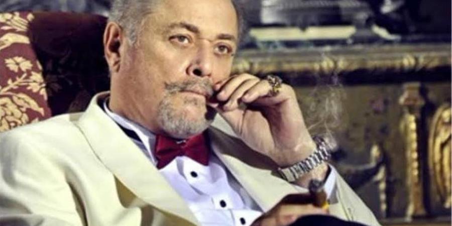ذكرى ميلاد محمود عبد العزيز.. رحلة "الساحر" من الزراعة إلى قمة النجومية