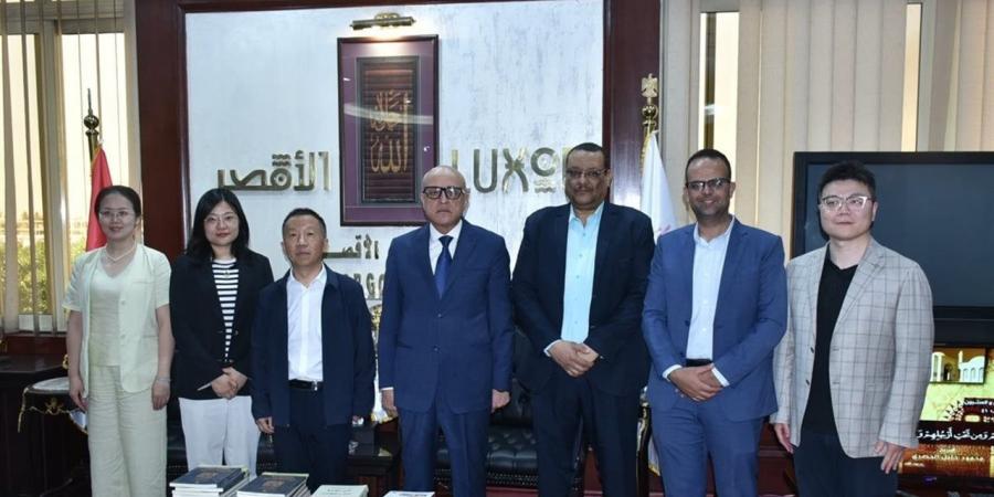 محافظ الأقصر يصدر حركة تكليفات جديدة لرؤساء بعض الوحدات المحلية بقرى مركز القرنة