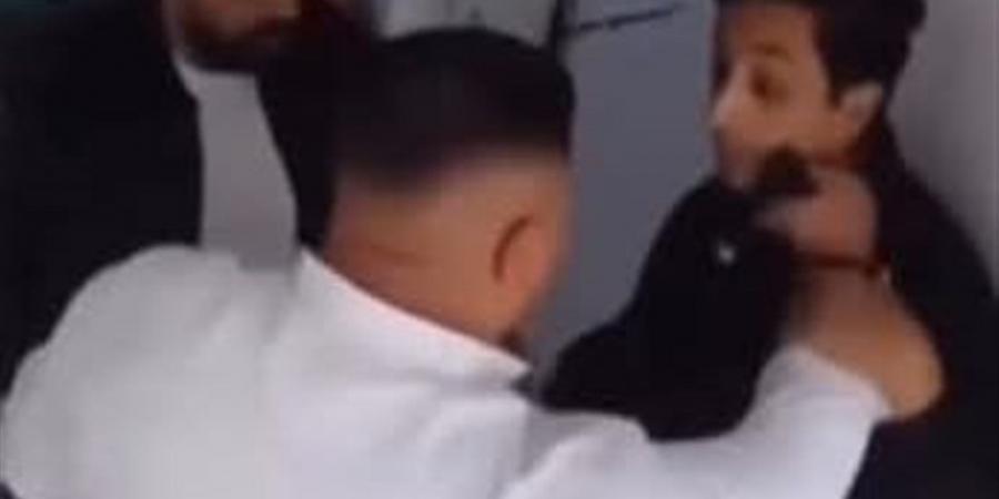 بعد ساعتين.. القبض على المتهم بفيديو صفع عامل بكافيه بأكتوبر وانتهاء الأزمة بالتصالح