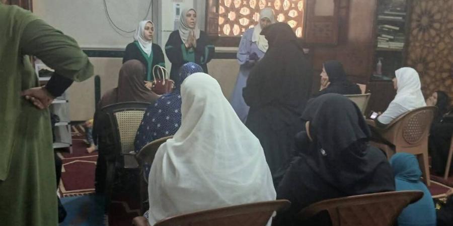 قوافل الواعظات بالبحيرة تواصل جهودها بعنوان: «كيف يحمي الترابط الأسري أبناءنا من الانحراف»