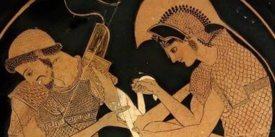 المحاربون اليونانيون القدماء استخدموا خيوط العنكبوت لعلاج جروحهم فى المعارك