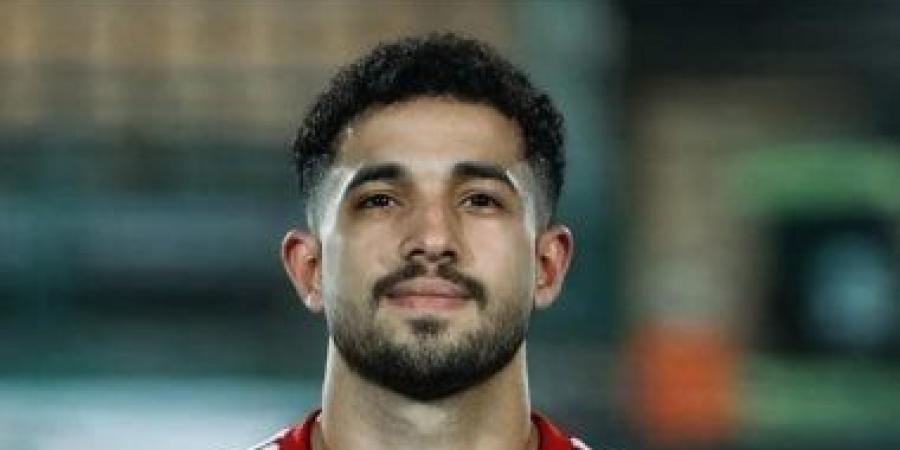 الأهلى يركز على ضم ظهير طلائع الجيش ويرجحه عن لاعب زد