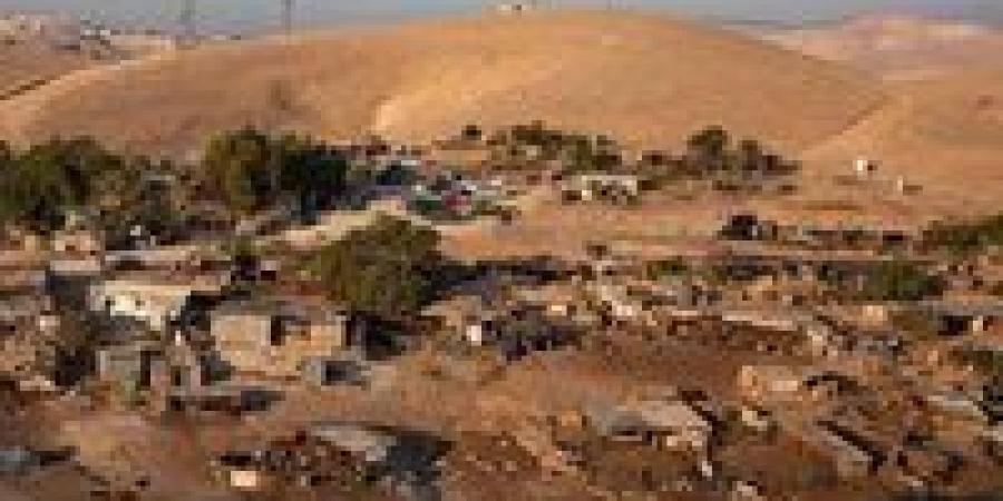 يواجه أشرس هجمة استيطانية.. الخان الأحمر يدفع ضريبة الصمود في وجه قرارات سموتريتش
